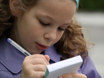 Job as a Scholastic Kid Reporter (for 10-14 years old)